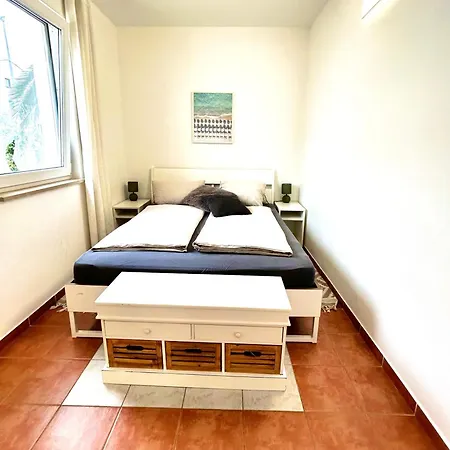 Lägenhet Sonnige Terrassenwohnung Medulin